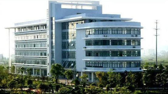 同心戰(zhàn)“疫”，共克時(shí)艱，逆勢而上